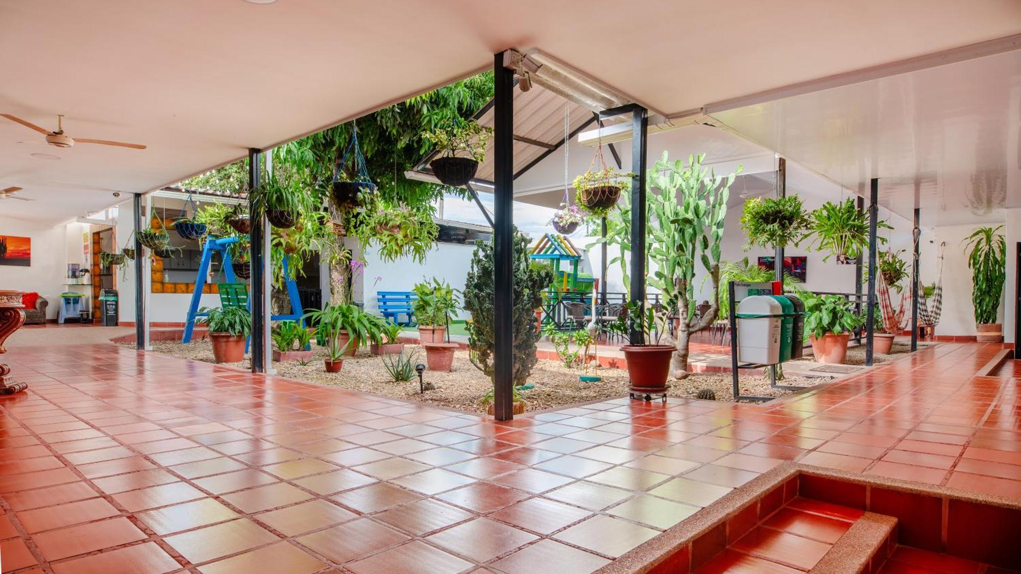 Hotel Villa Paraiso Villavieja Exterior foto